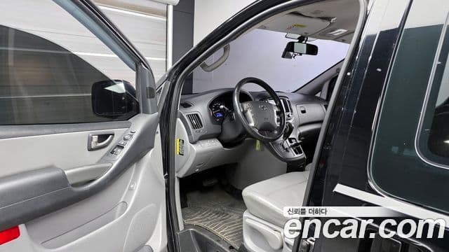 Hyundai The / новый New Grand Starex Modern, 2019 10