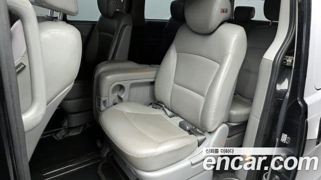 Hyundai The / новый New Grand Starex Modern, 2019 11