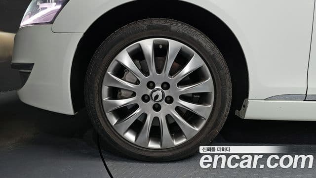 KG모빌리티(SsangYong) 뉴체어맨 W VIP, 2014 все фото