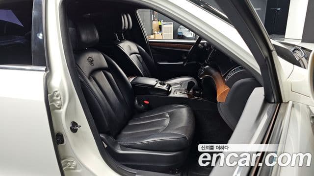 KG모빌리티(SsangYong) 뉴체어맨 W VIP, 2014 10