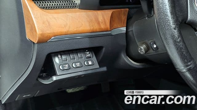 KG모빌리티(SsangYong) 뉴체어맨 W VIP, 2014 16