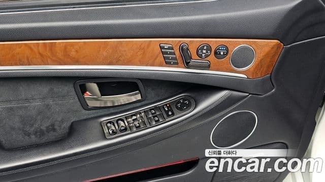 KG모빌리티(SsangYong) 뉴체어맨 W VIP, 2014 18