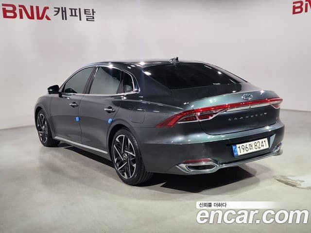 Hyundai The / новый New Grandeur IG Exclusive, 2022 4