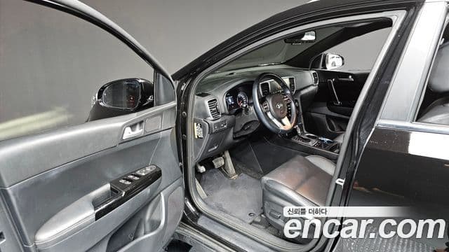 Kia Sportage The / новый Bold Signature, 2020 10