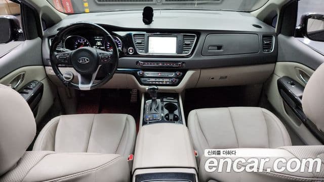 Kia All New Carnival President, 2016 7