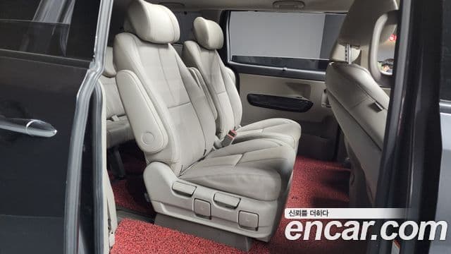 Kia All New Carnival President, 2016 12