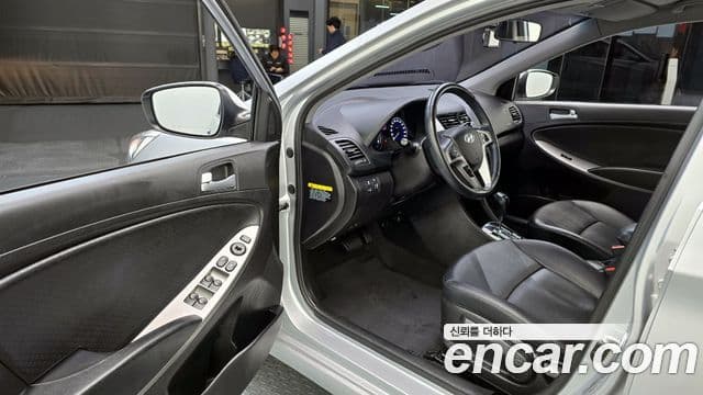 Hyundai Accent(новый кузов / новое поколение) Modern, 2016 11