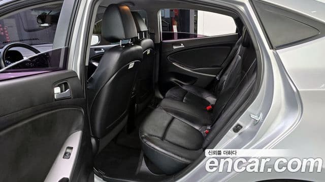 Hyundai Accent(новый кузов / новое поколение) Modern, 2016 13