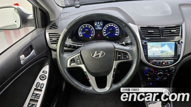 Hyundai Accent(новый кузов / новое поколение) Modern, 2016 14
