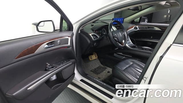Lincoln New MKZ 2세대, 2015 10