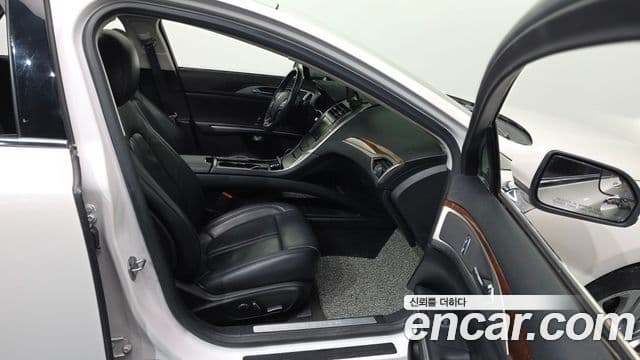 Lincoln New MKZ 2세대, 2015 11