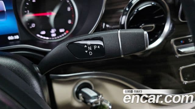 Mercedes-Benz V-класс W447, 2024 9