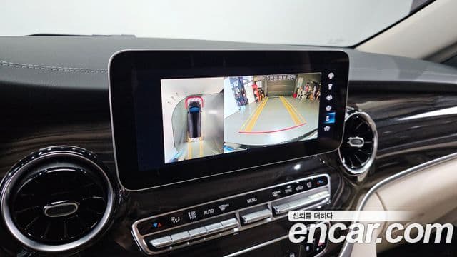 Mercedes-Benz V-класс W447, 2024 15