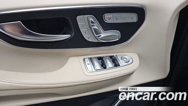 Mercedes-Benz V-класс W447, 2024 17