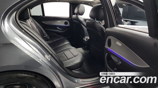 Mercedes-Benz E-класс W213 Avantgarde, 2017 12