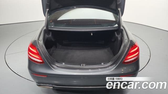 Mercedes-Benz E-класс W213 Avantgarde, 2017 20