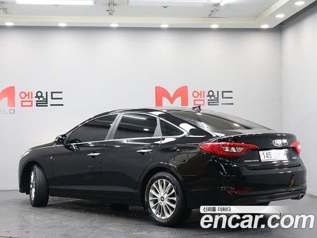 Hyundai LF Sonata Special, 2016 4