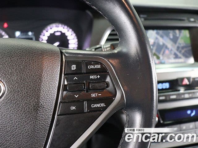 Hyundai LF Sonata Special, 2016 7