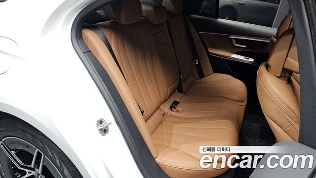 Mercedes-Benz E-класс W214 AMG Line, 2026 12