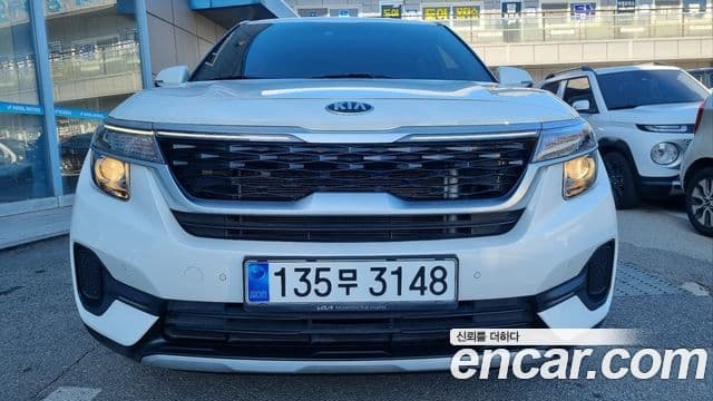 Kia Seltos Prestige, 2022 3