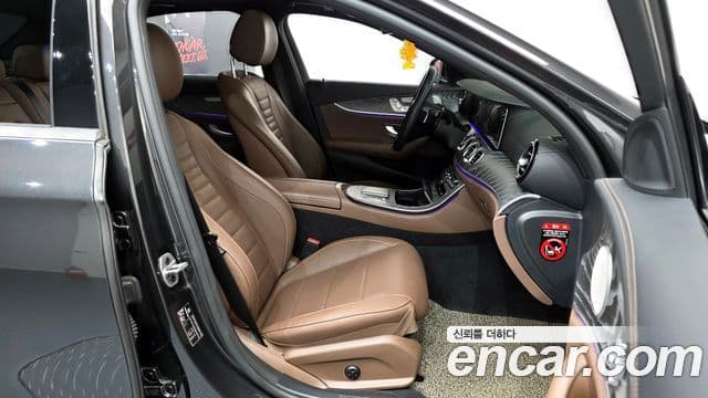 Mercedes-Benz E-класс W213 Avantgarde, 2022 11