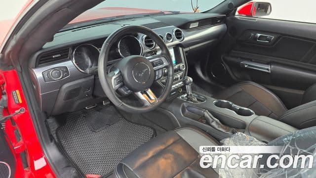 Ford Mustang купе, 2017 7