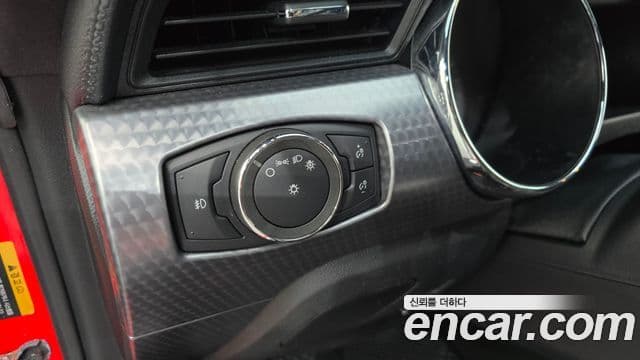 Ford Mustang купе, 2017 17