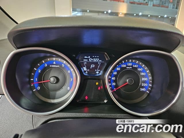 Hyundai Avante MD Luxury, 2012 7