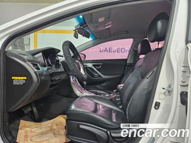 Hyundai Avante MD Luxury, 2012 8