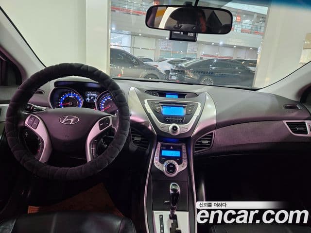 Hyundai Avante MD Luxury, 2012 11