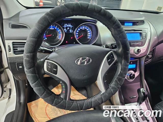 Hyundai Avante MD Luxury, 2012 12