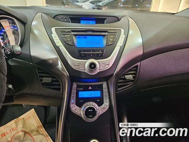 Hyundai Avante MD Luxury, 2012 13