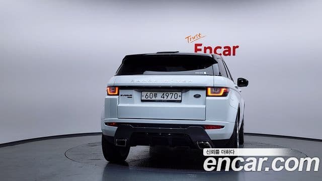 Land Rover Range Rover Evoque 2.0 TD4 HSE Dynamic, 2019 4