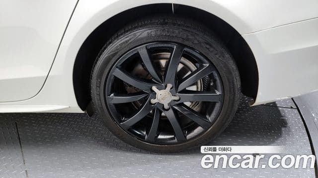 Audi New A4 B8, 2015 все фото