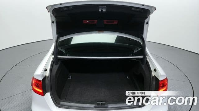 Audi New A4 B8, 2015 20