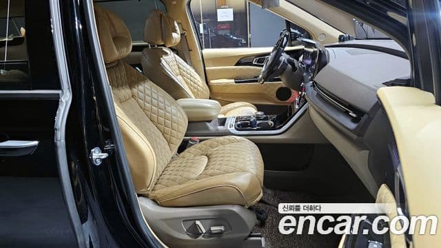 Kia Carnival 4세대 бензин 9인승 High Limousine(компания по спецнадстройкам), 2021 10