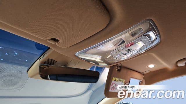 Genesis G80 (RG3) бензин 2.5 турбо AWD, 2025 17