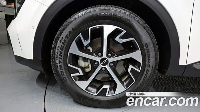 Kia Sportage 5세대 гибрид Signature Gravity 2WD, 2024 все фото