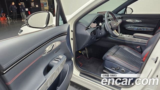 Genesis GV70, 2024 11