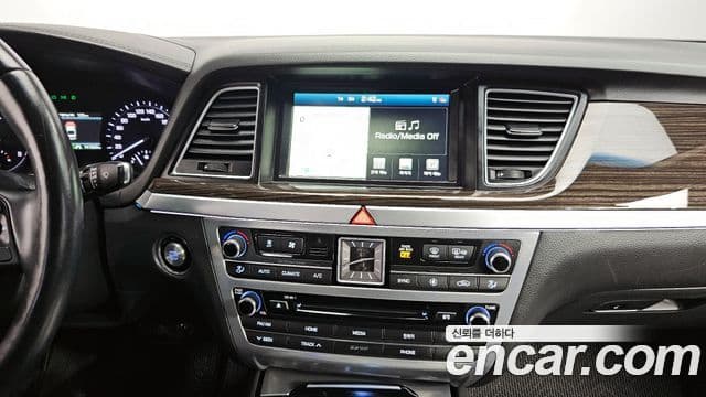 Genesis G80 Luxury, 2018 15