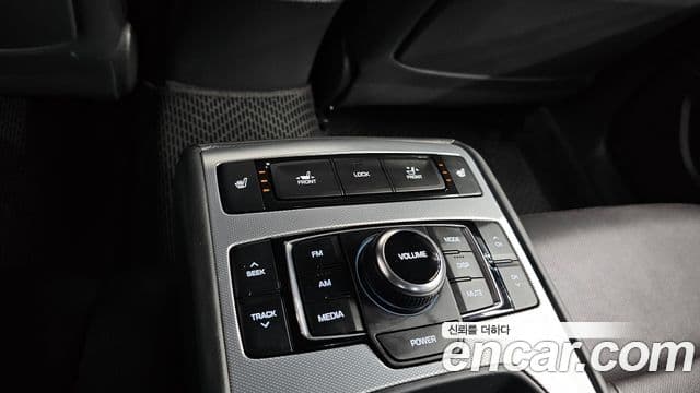 Genesis G80 Luxury, 2018 17