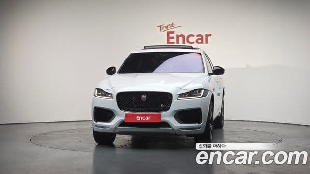 Jaguar F-PACE 30d S, 2017 3