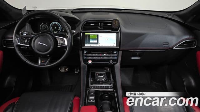 Jaguar F-PACE 30d S, 2017 7