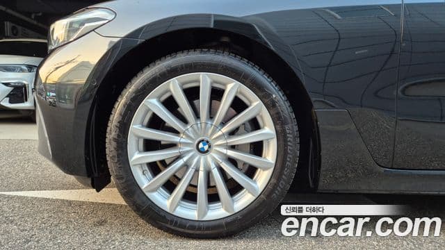 BMW 6시리즈 GT (G32) Luxury, 2023 все фото