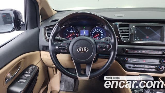 Kia The / новый New Carnival Prestige, 2019 13