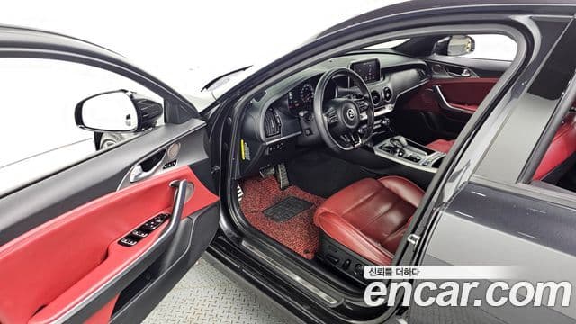 Kia 스팅어 GT, 2018 10