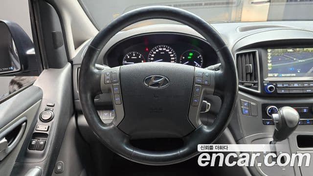 Hyundai The / новый New Grand Starex Modern, 2019 13