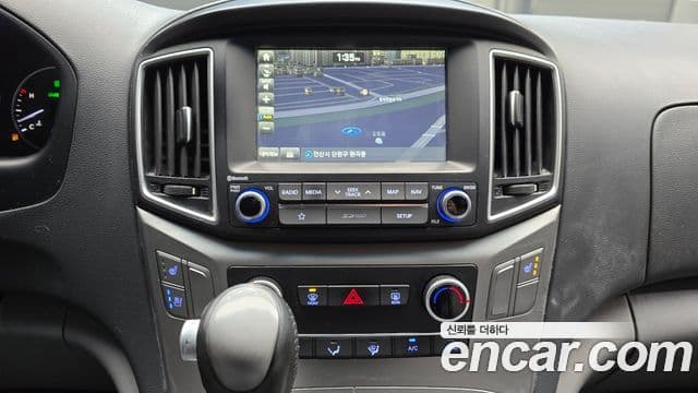 Hyundai The / новый New Grand Starex Modern, 2019 18