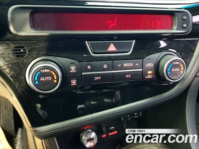 Kia The / новый New K5 Trendy, 2015 12