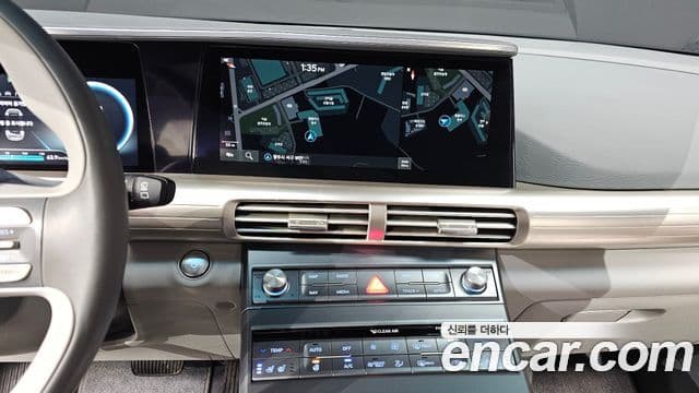 Hyundai NEXO Premium, 2023 14